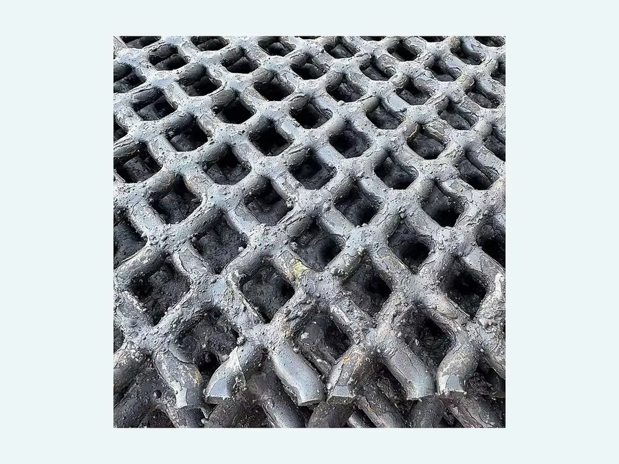 Anti-Clogging Screen